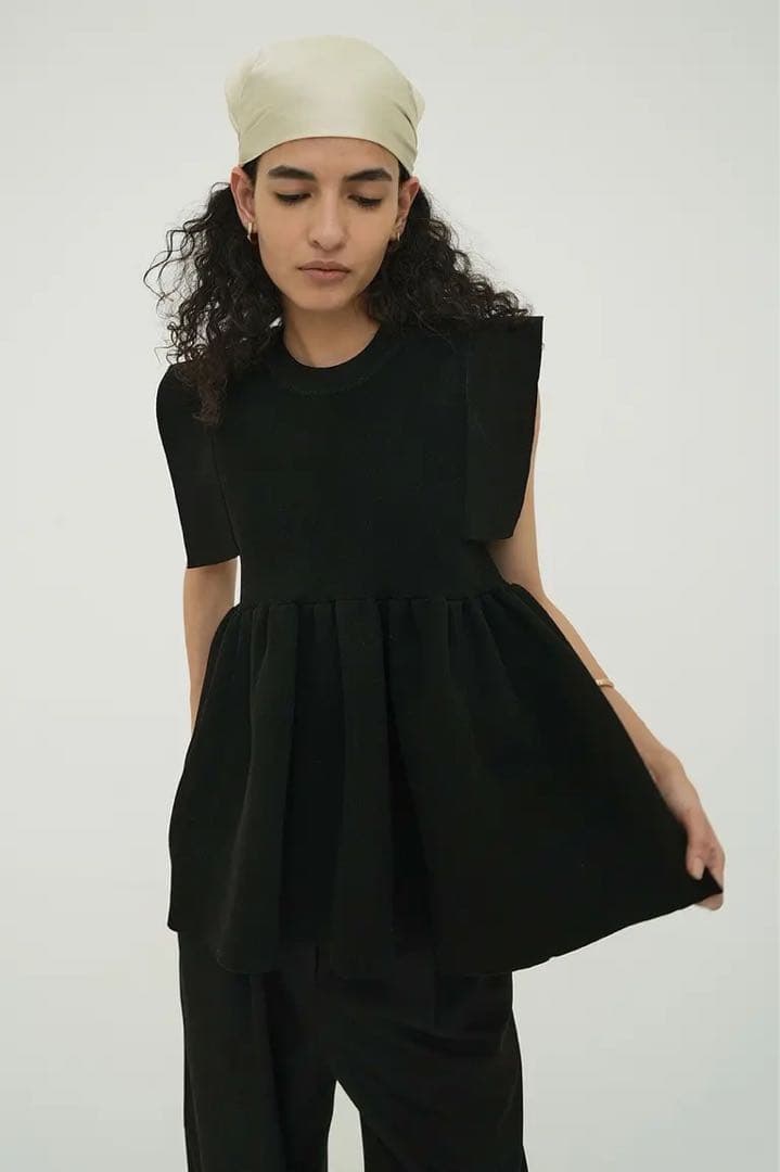 トップス CLANE SQUARE SLEEVE GATHER KNIT TOPS