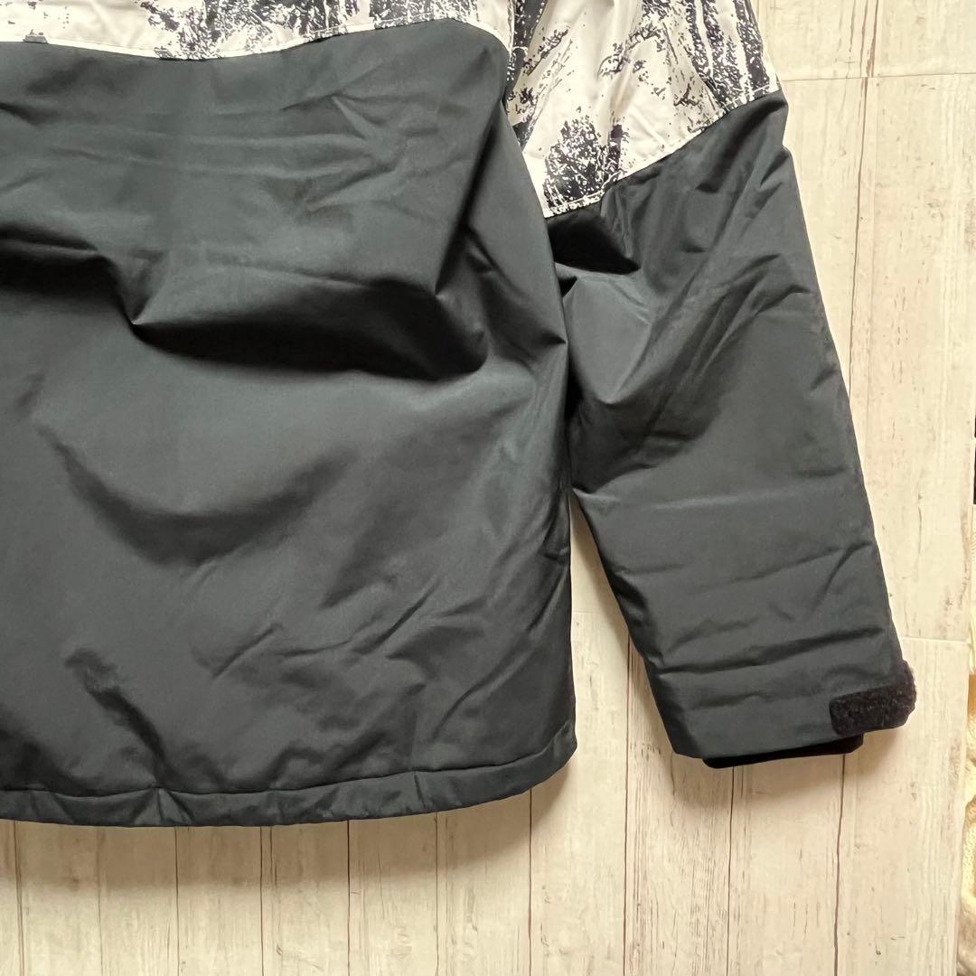 Columbia スノーボードジャケット 白/黒