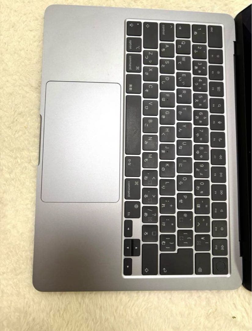 MacBook Air M2 13.6インチ 8GB 256GB ほぼ未使用