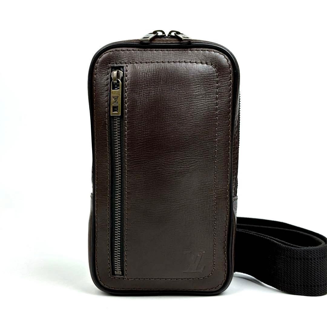 えむルイヴィトン ユタ スィウ M92535 ショルダーバッグ カフェ人気