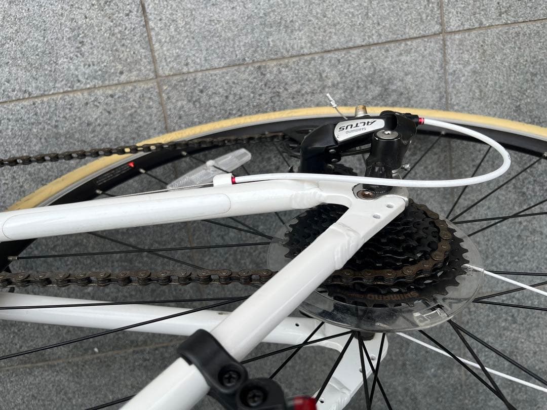 【美品】LOUIS GARNEAU ルイガノ ホワイト