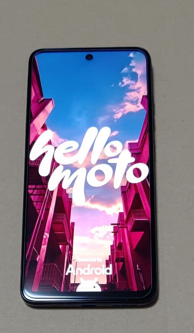 【美品】Motorola　moto g05 simフリー　ケース、保護ガラス付