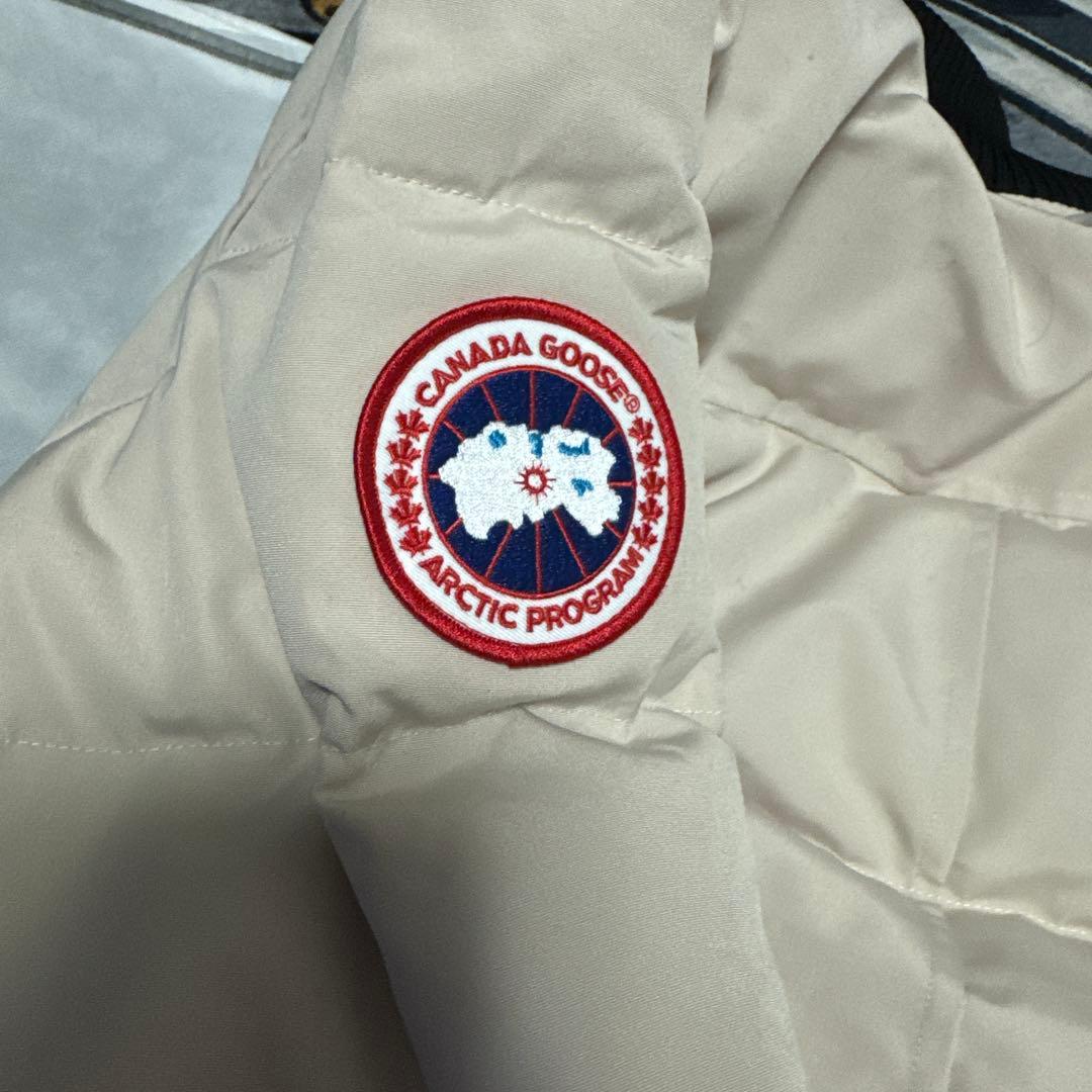 カナダグース   ダウンジャケット 美品