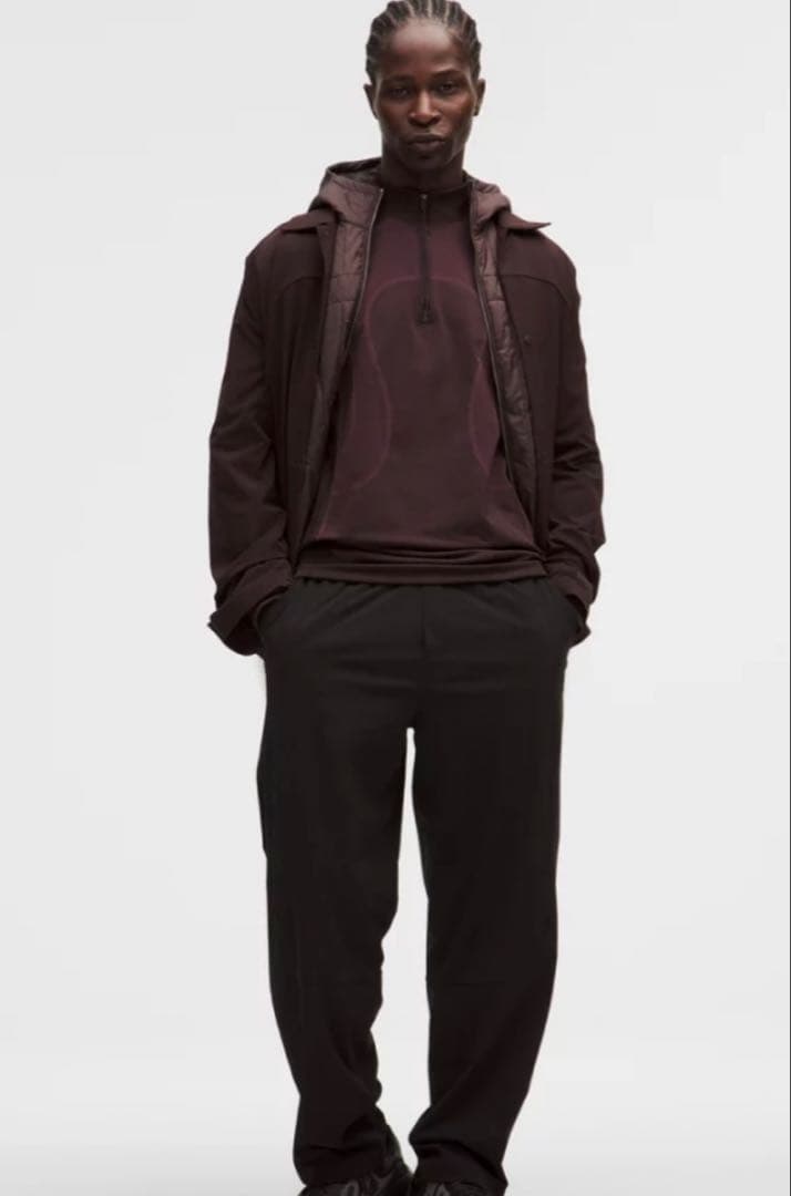 ルルレモン　シャツ