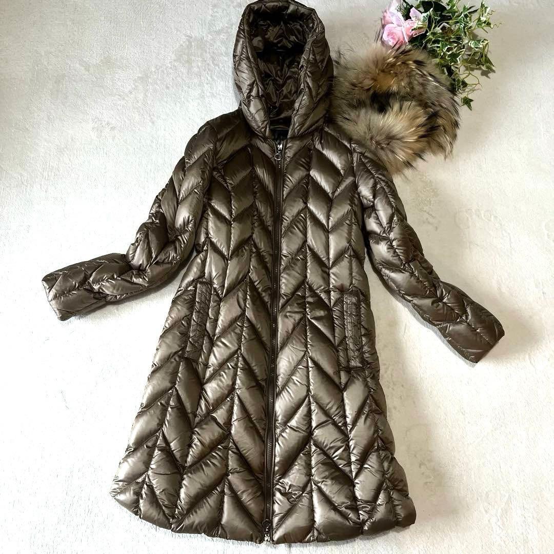 美品✨タトラス ポペナ ダウンコート ベージュ ラクーンファー フードベルト