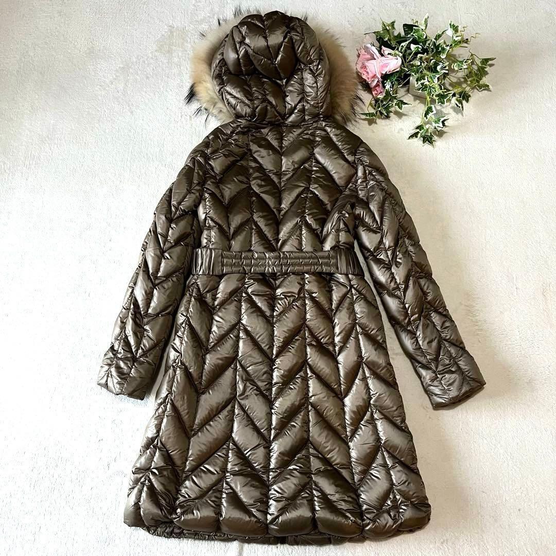 美品✨タトラス ポペナ ダウンコート ベージュ ラクーンファー フードベルト