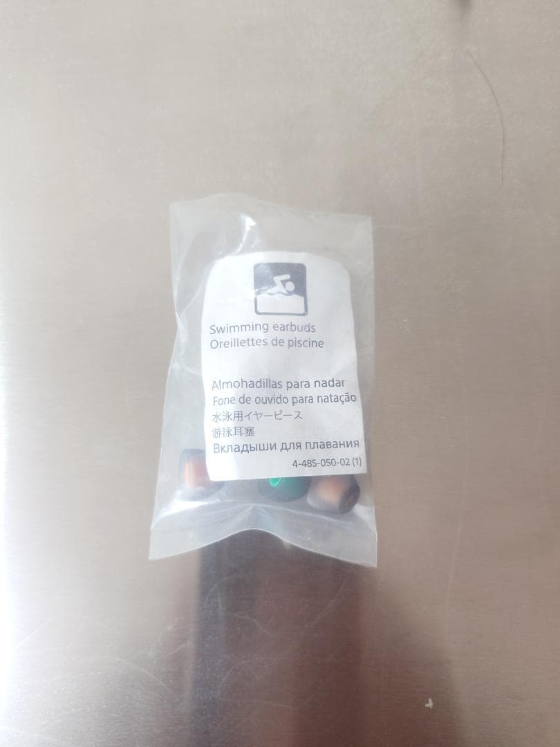 ソニー ヘッドホン一体型ウォークマン　NW-WS410