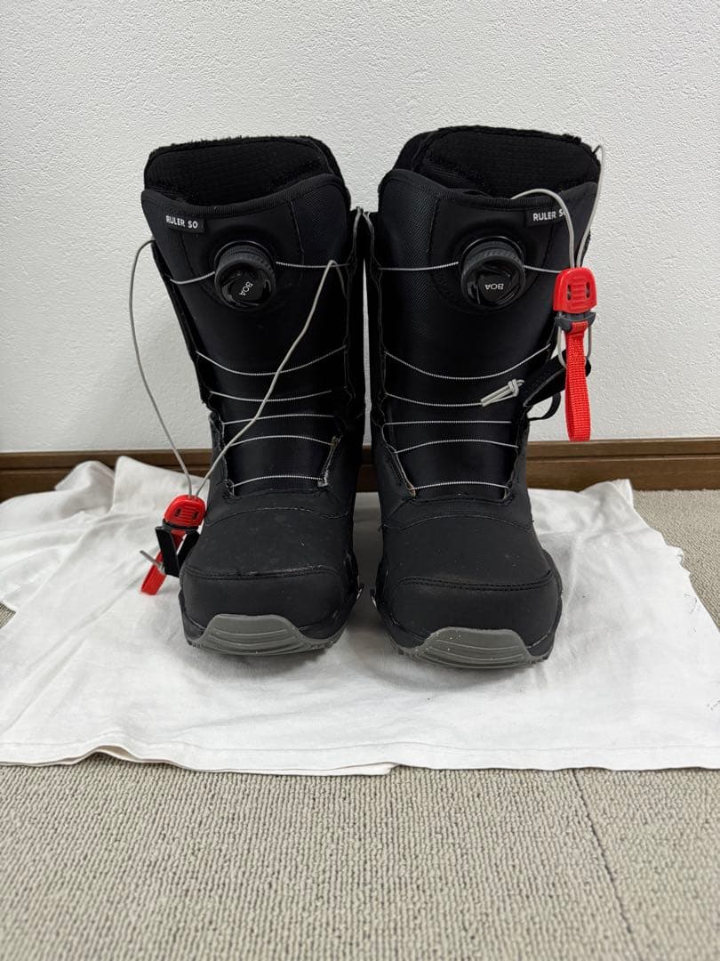 Burton スノーボードとブーツ、バッグセット