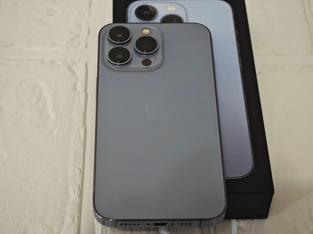 iPhone 13 Pro 256GB シエラブルー おまけ付き