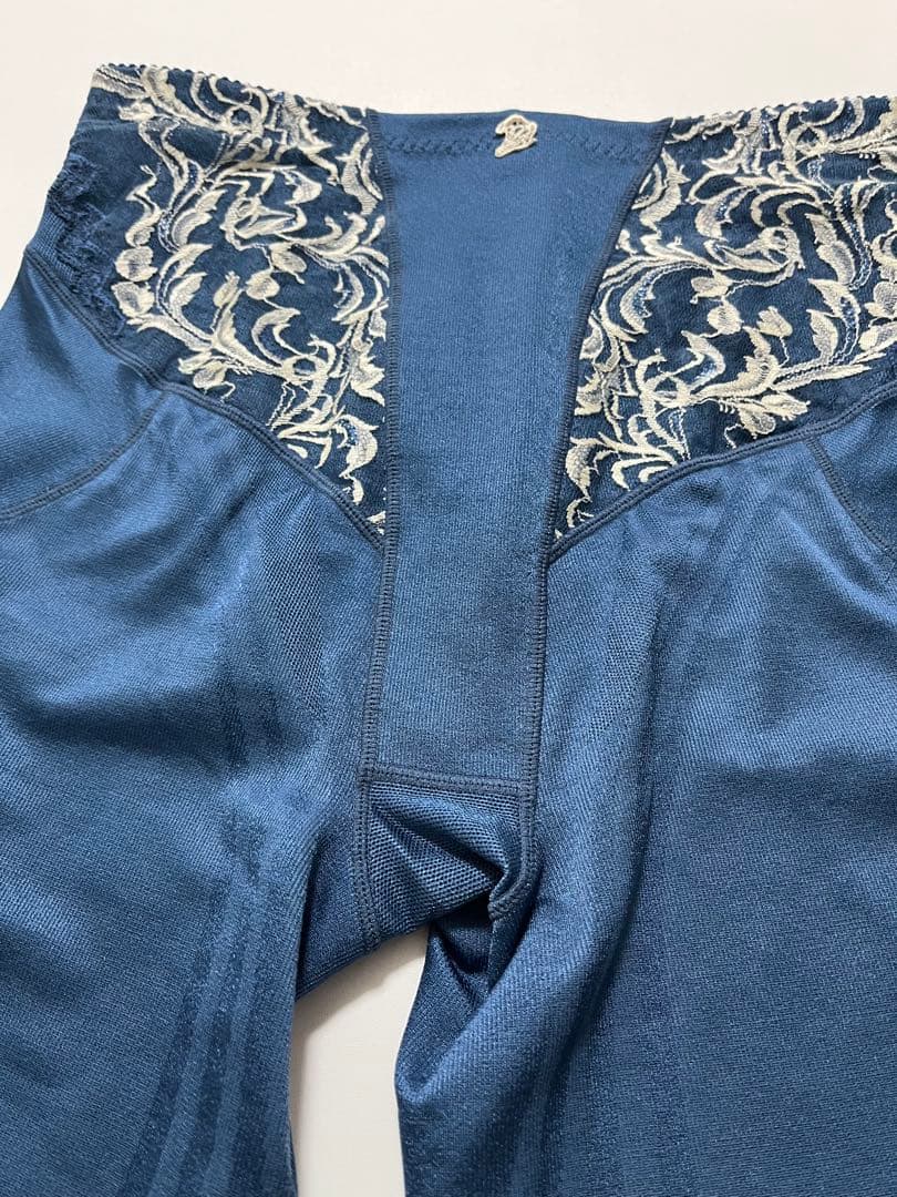 マルコ　リベルディーニュ　ロングガードル