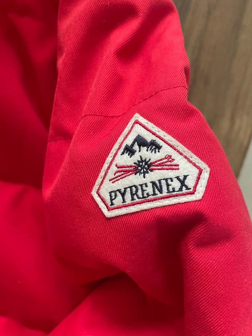 PYRENEX ファー付きレッドダウンジャケット JP 40
