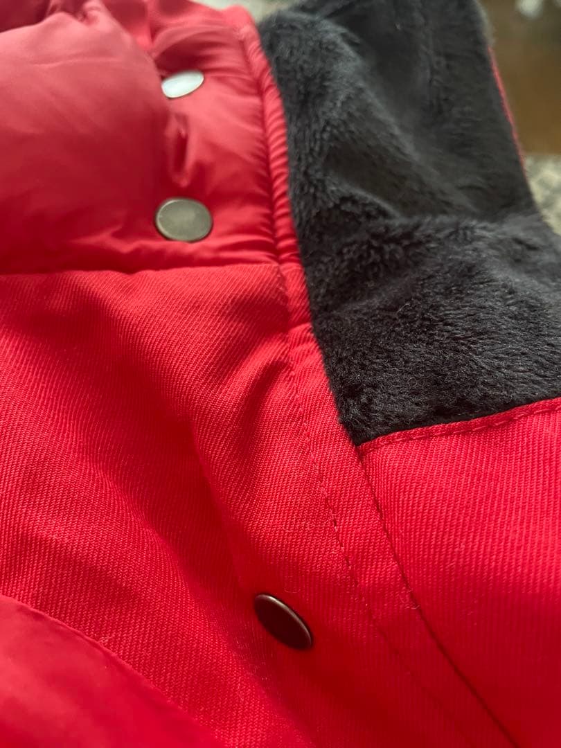 PYRENEX ファー付きレッドダウンジャケット JP 40