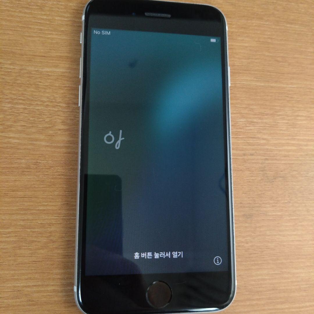 Apple iPhone se第二世代64GB ホワイト 本体