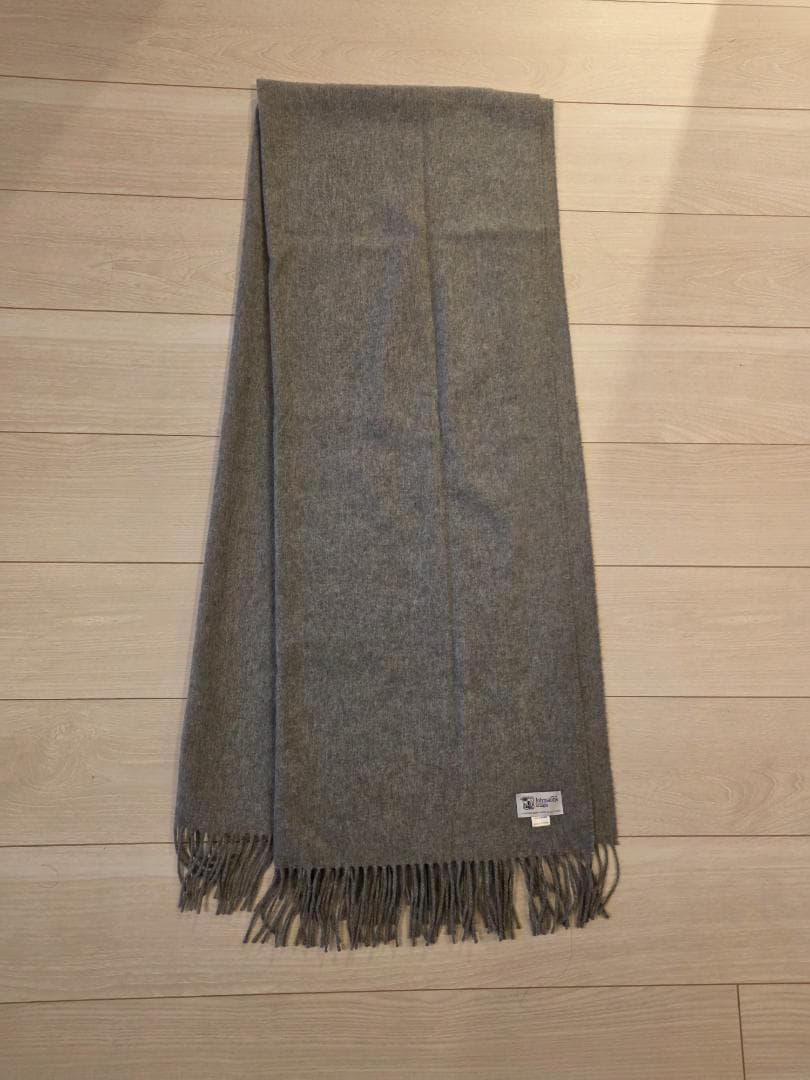 ジョンストンズ　カシミア100パーセント　大判ストール