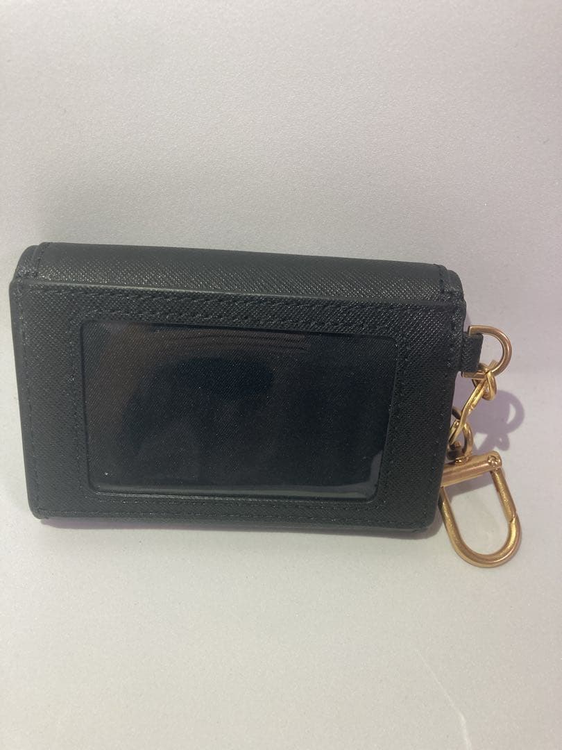 【新品未使用】Tory Burch カードケース IDウィンドウ付き