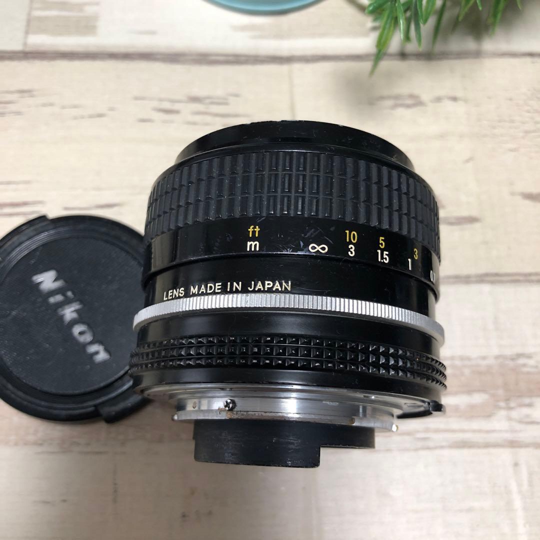 Nikon NIKKOR 24mm F2.8 単焦点レンズ