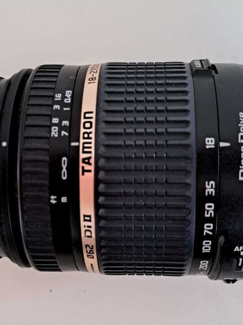 「値引き」タムロン 18-270㎜ F/3.5-6.3高倍率ズームレンズ