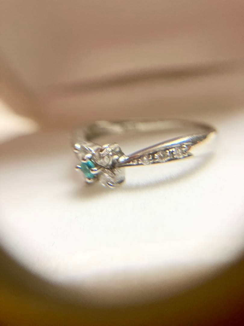 Y*U様 pt900＊パライバトルマリン＆ダイヤのフラワーデザインリングてす