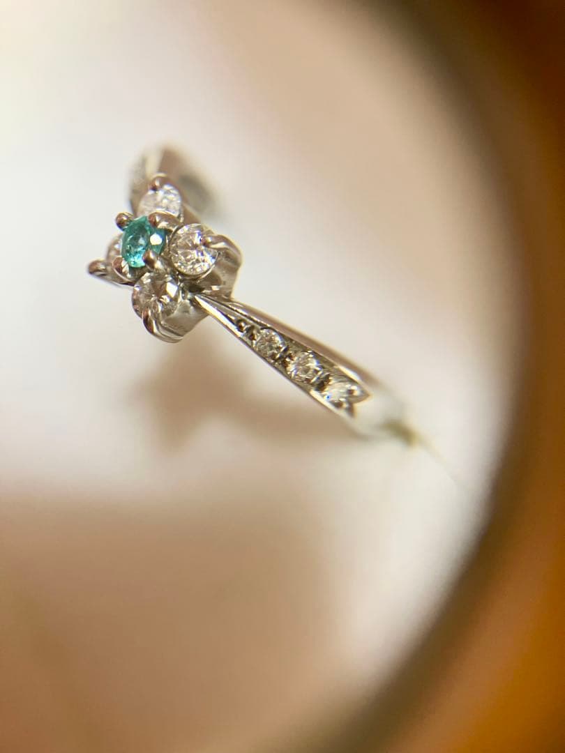 Y*U様 pt900＊パライバトルマリン＆ダイヤのフラワーデザインリングてす