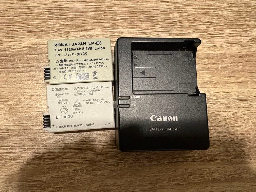 セットCanon EOS Kiss X7 本体、高倍率/広角レンズ