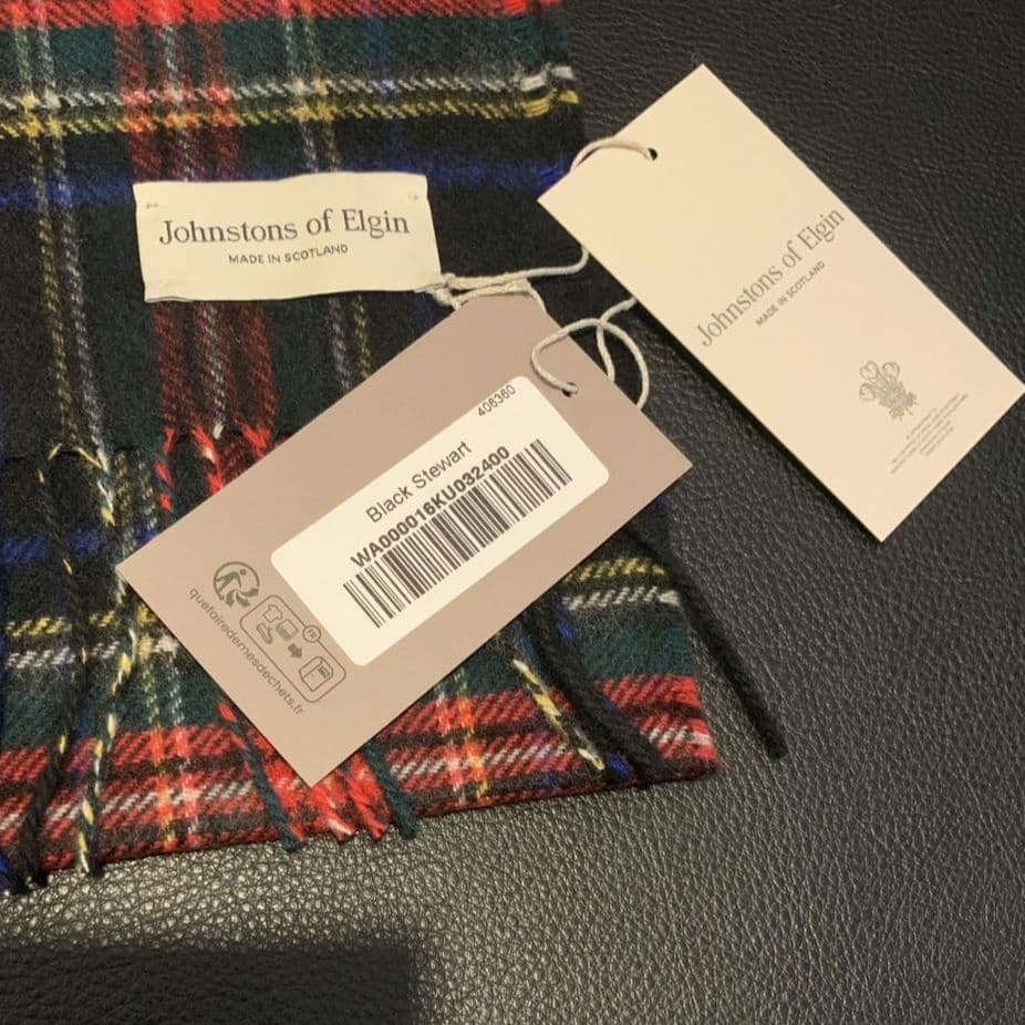 Johnstons of Elgin チェック柄マフラー