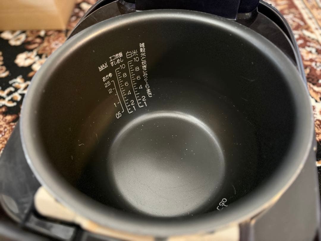 【中古美品】象印 NP-ZG18 炊飯器 圧力IH 一升炊き ZOJIRUSHI