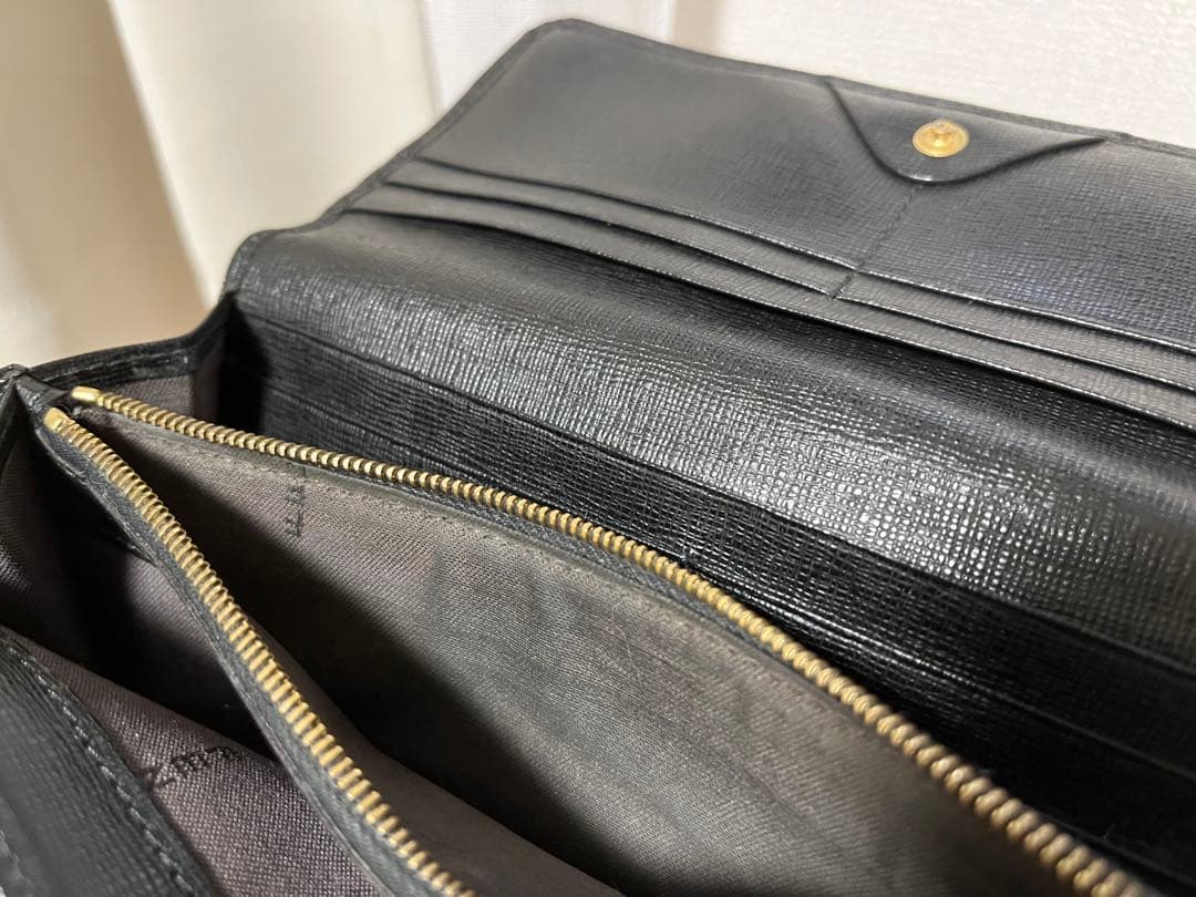 FENDI フェンディ 財布 長財布 黒 ブラック