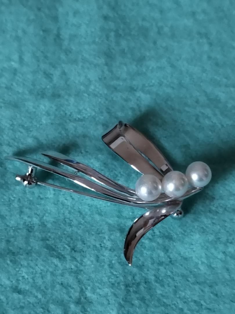 MIKIMOTO　ブローチ　5.4ｍｍ玉 美品