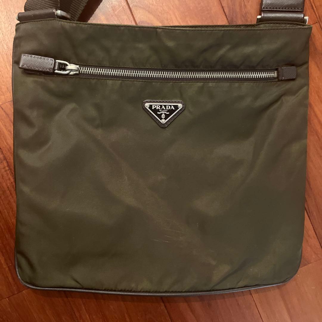 PRADA プラダ ショルダーバッグ　ナイロン　メッセンジャーバッグ