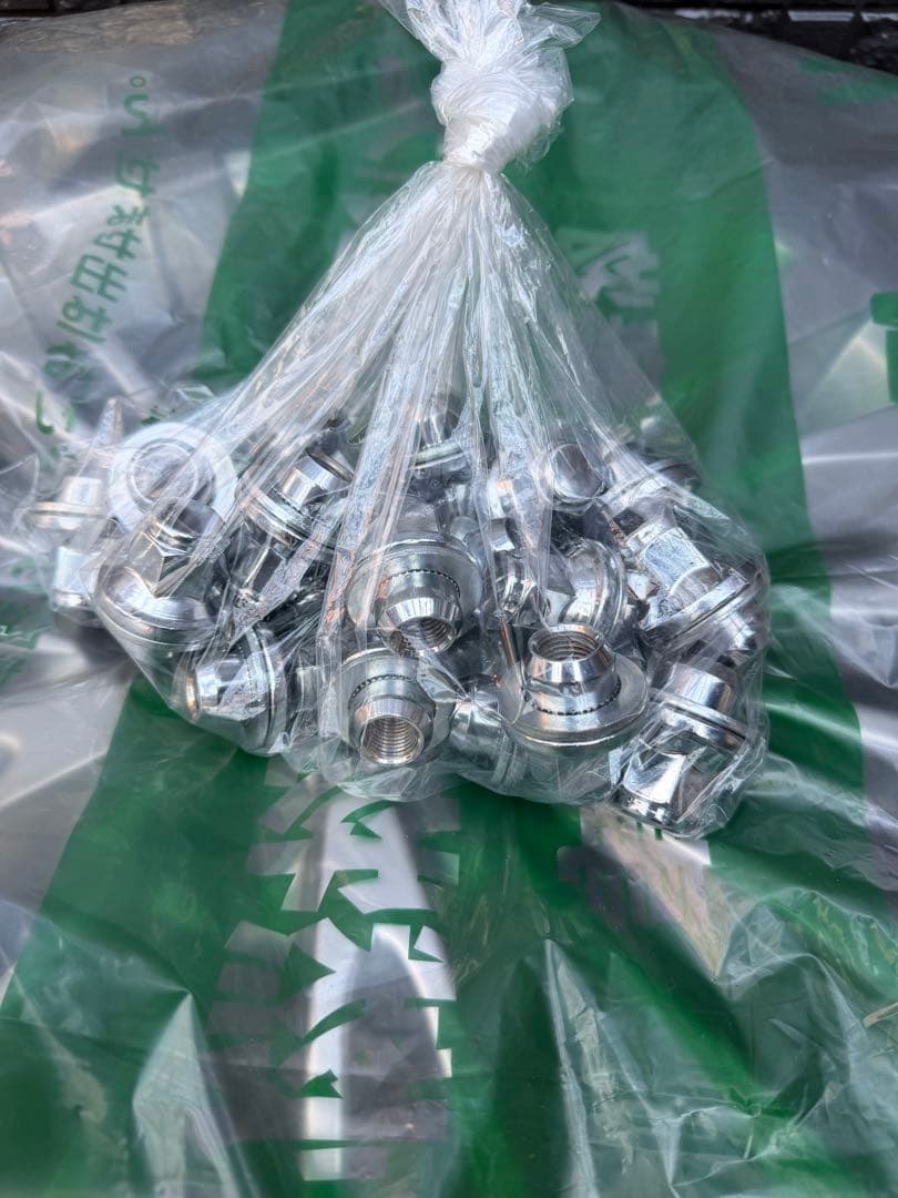 【新車外し】2026.1 40アルファード新車外し　17インチ4本セット