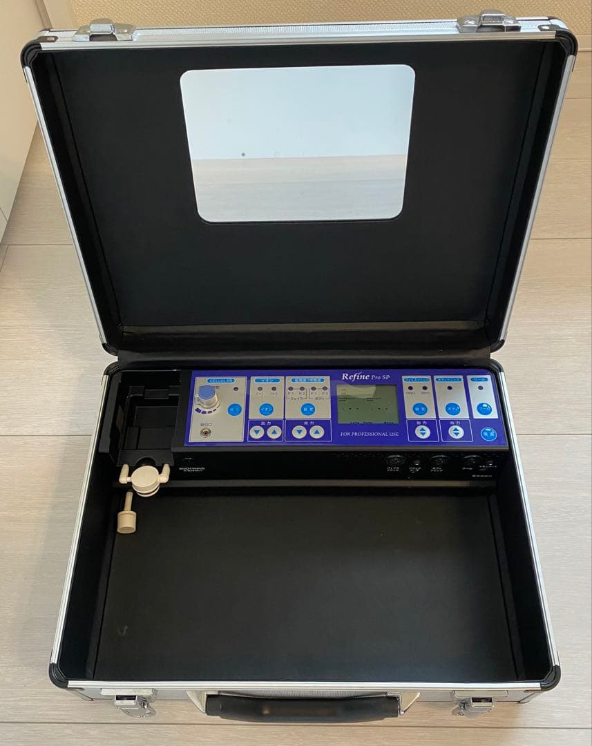 ❤️Refine Pro SP 美顔器　マッサージ❤️