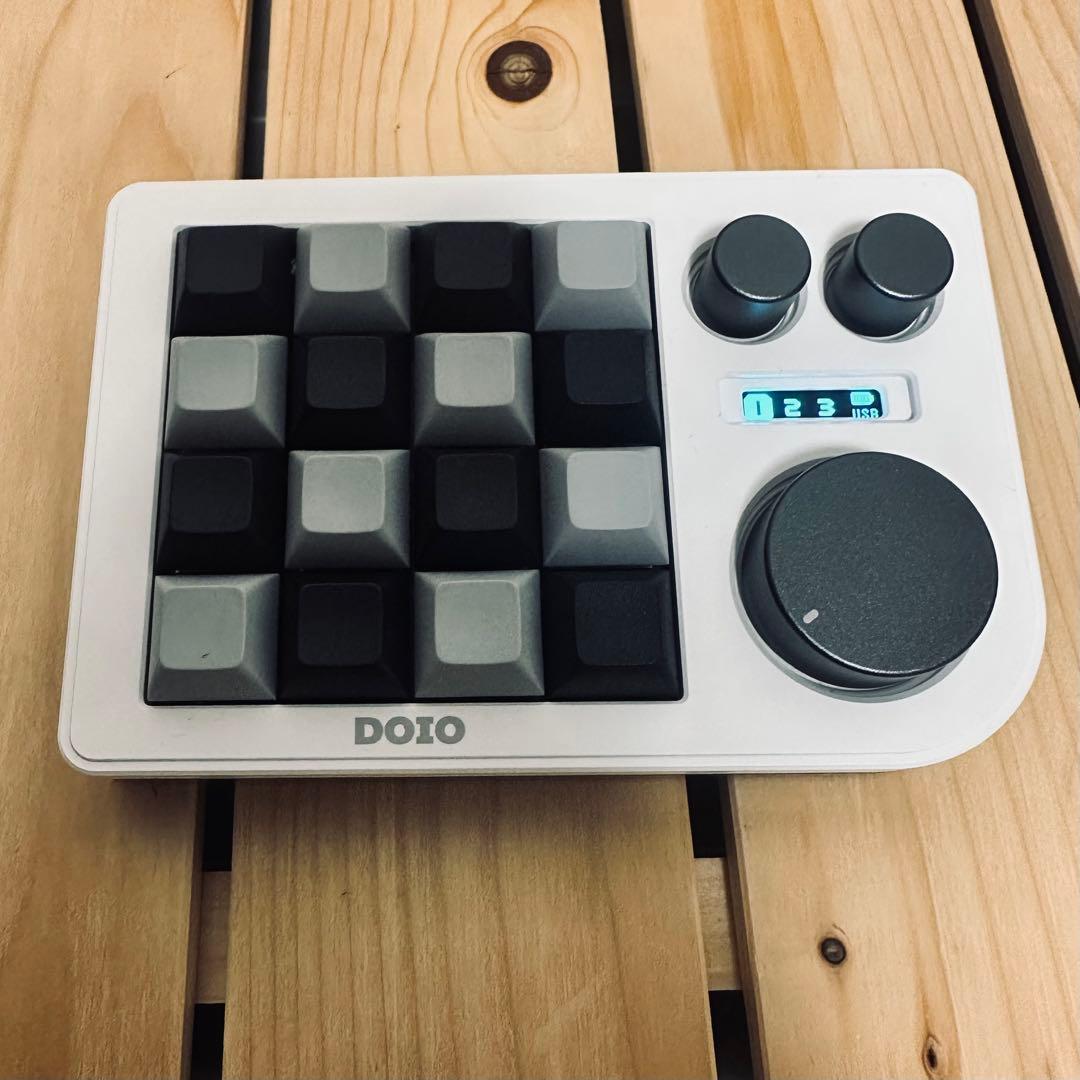 DOIO KB16B-02 (White)マクロパッド 左手デバイス