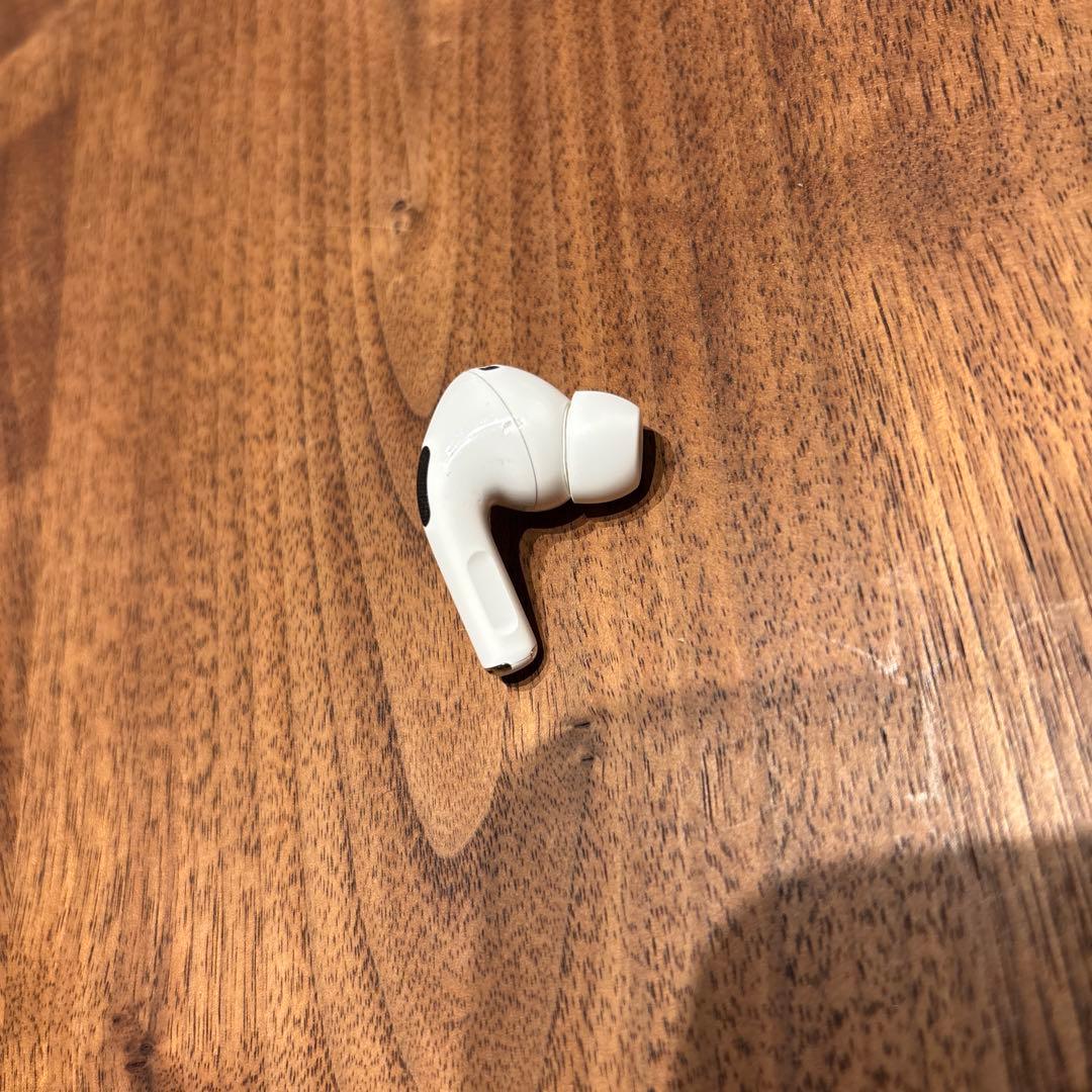 AirPods Pro（第2世代） MQD83J/A airpods pro2