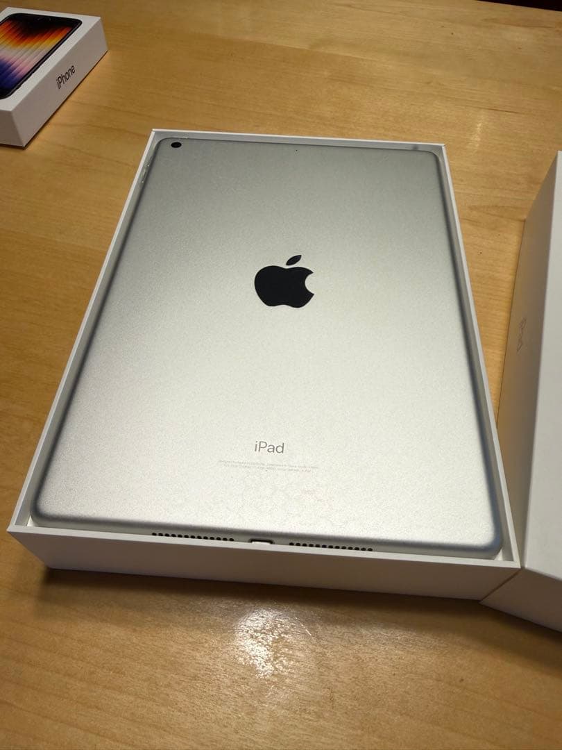 iPad 第6世代　32GB A1893