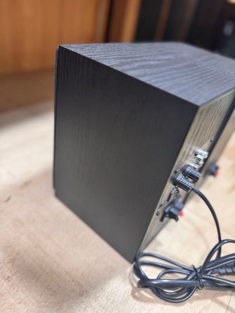 Edifier R980Tスピーカー