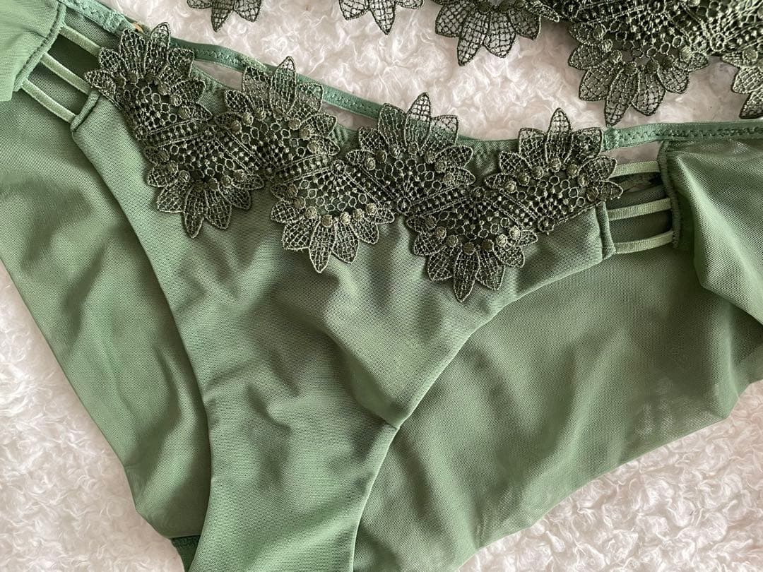 ✨Bianco☆gioco★eroi✨M  ユエ E70/M 34G