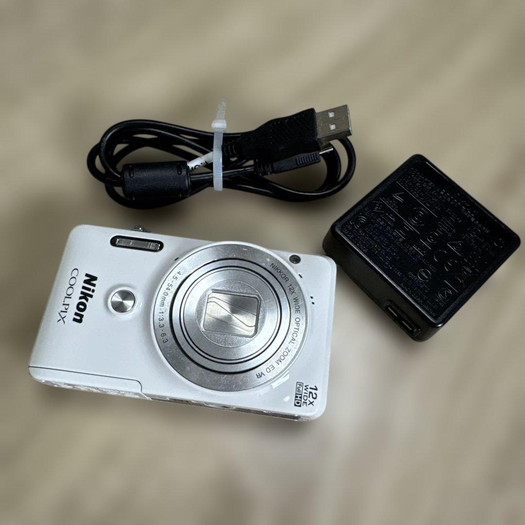 NIKON COOLPIX S6900 白 〚SDカード付〛