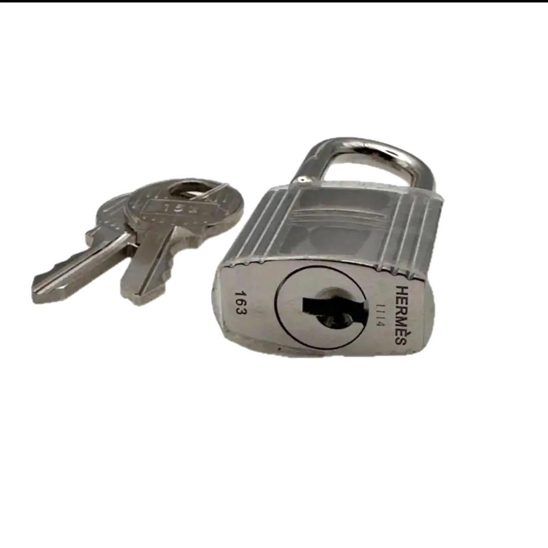 【正規品】美品　HERMES 南京錠 2鍵付き モデル163