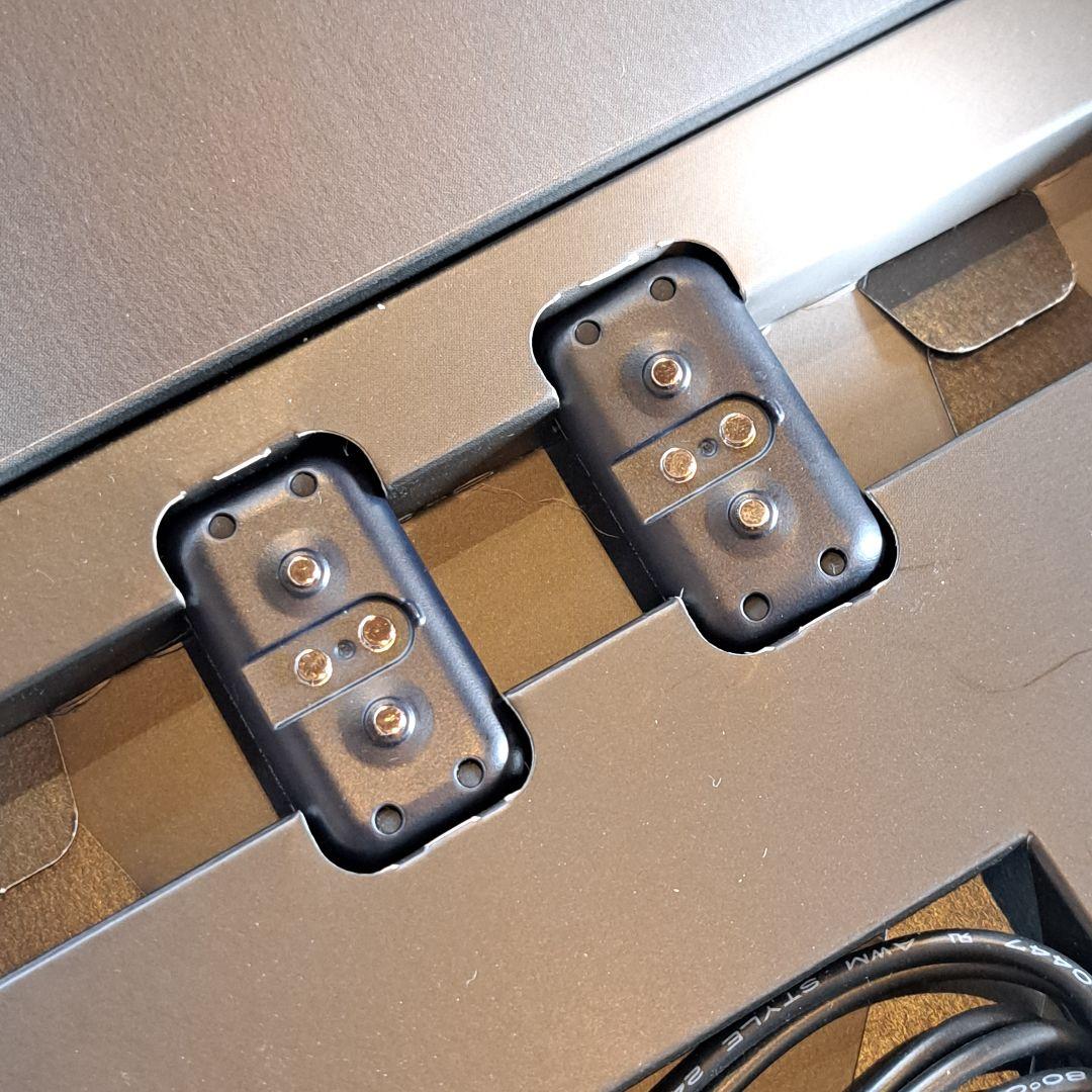 YA-MANヤーマン美顔器　デザインリフトモア　目元&口元シート10セット付き