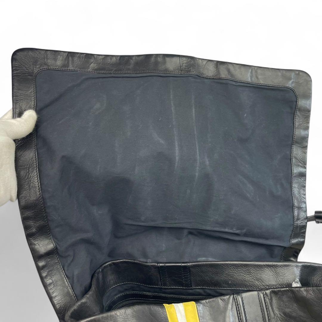 BALLY ショルダーバッグ　メッセンジャーバッグ　ストライプ　レザー　ブラウン