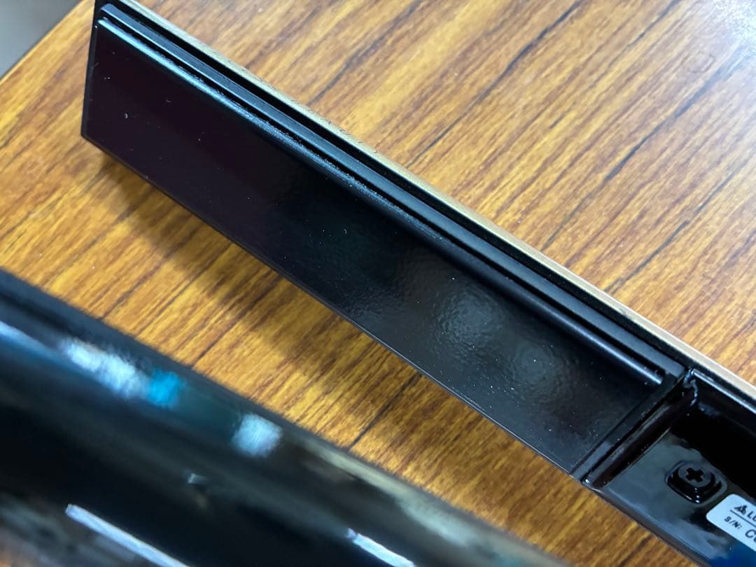 ヘアビューロン4D ストレートヘアアイロン ゴールド/ブラック