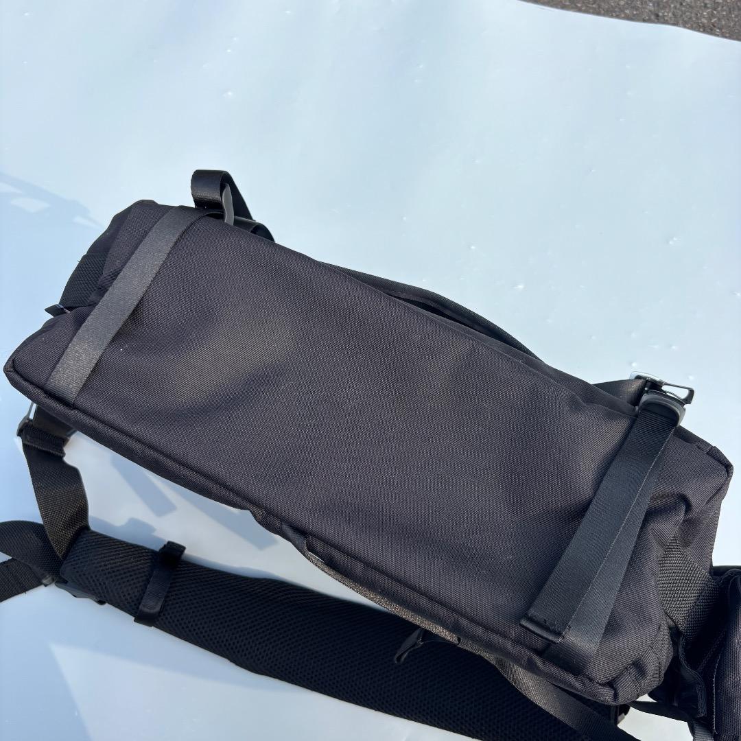 ほぼ未使用 AS2OV アッソブ メッセンジャーバッグ CORDURA