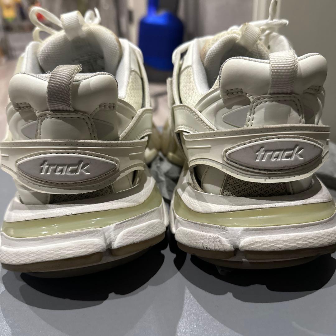 靴 Balenciaga track rei