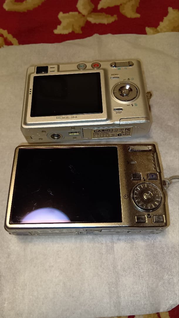 デジタルカメラ2台セート