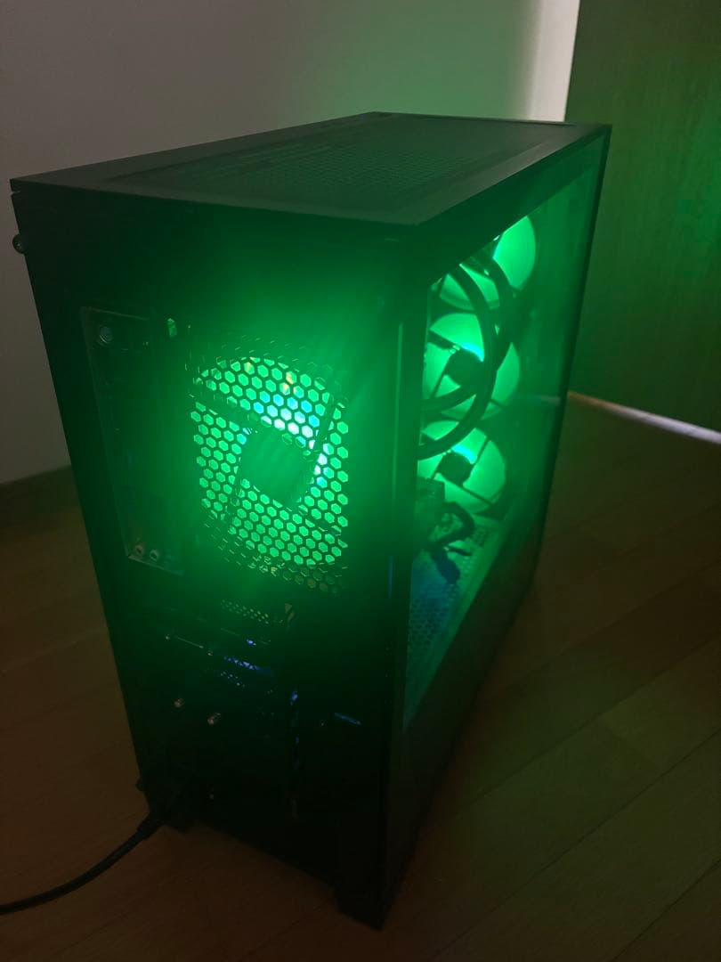 週末値下げ！おまけ付！いろいろ光る！自作ゲーミングPC中古！i7 RTX2070