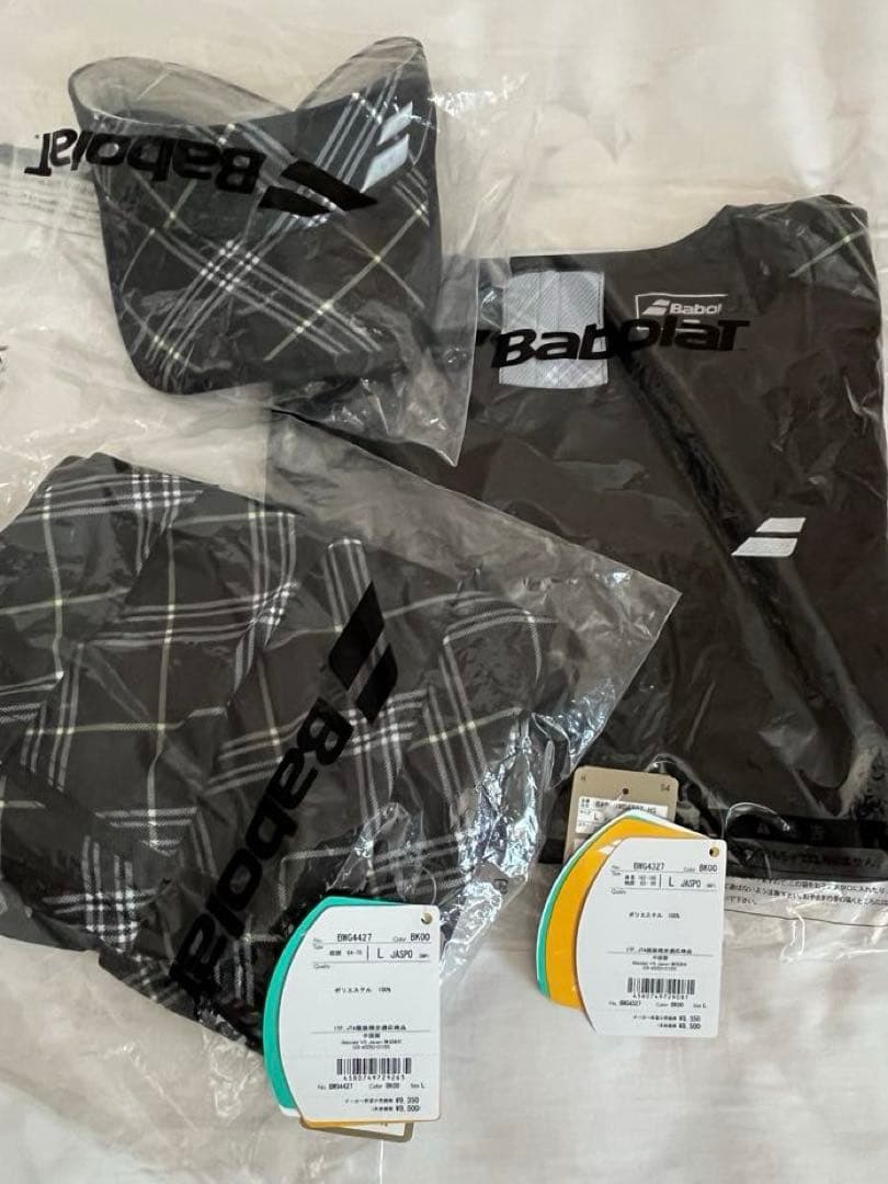 新品未使用・BabolaTバボラ テニスウェアセット ブラック/チェック