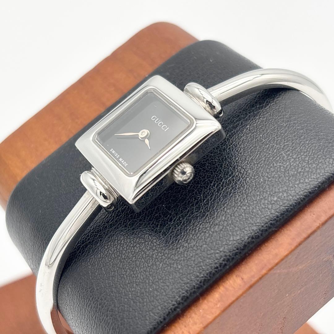 【美品】GUCCI 1900L バングルウォッチ 腕時計 シルバー スクエア