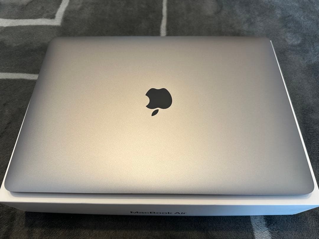 (バッテリー99%)M1 MacBookAir13インチスペースグレー256GB