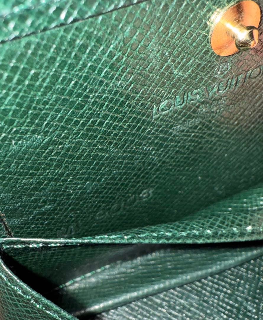 Louis Vuitton ケース小銭入れ ポルトモネボワット タイガ 緑