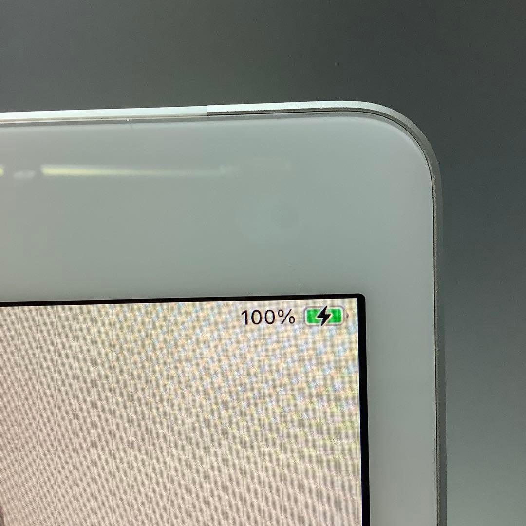 iPad 7世代32G wifi+sim.free 92% silver